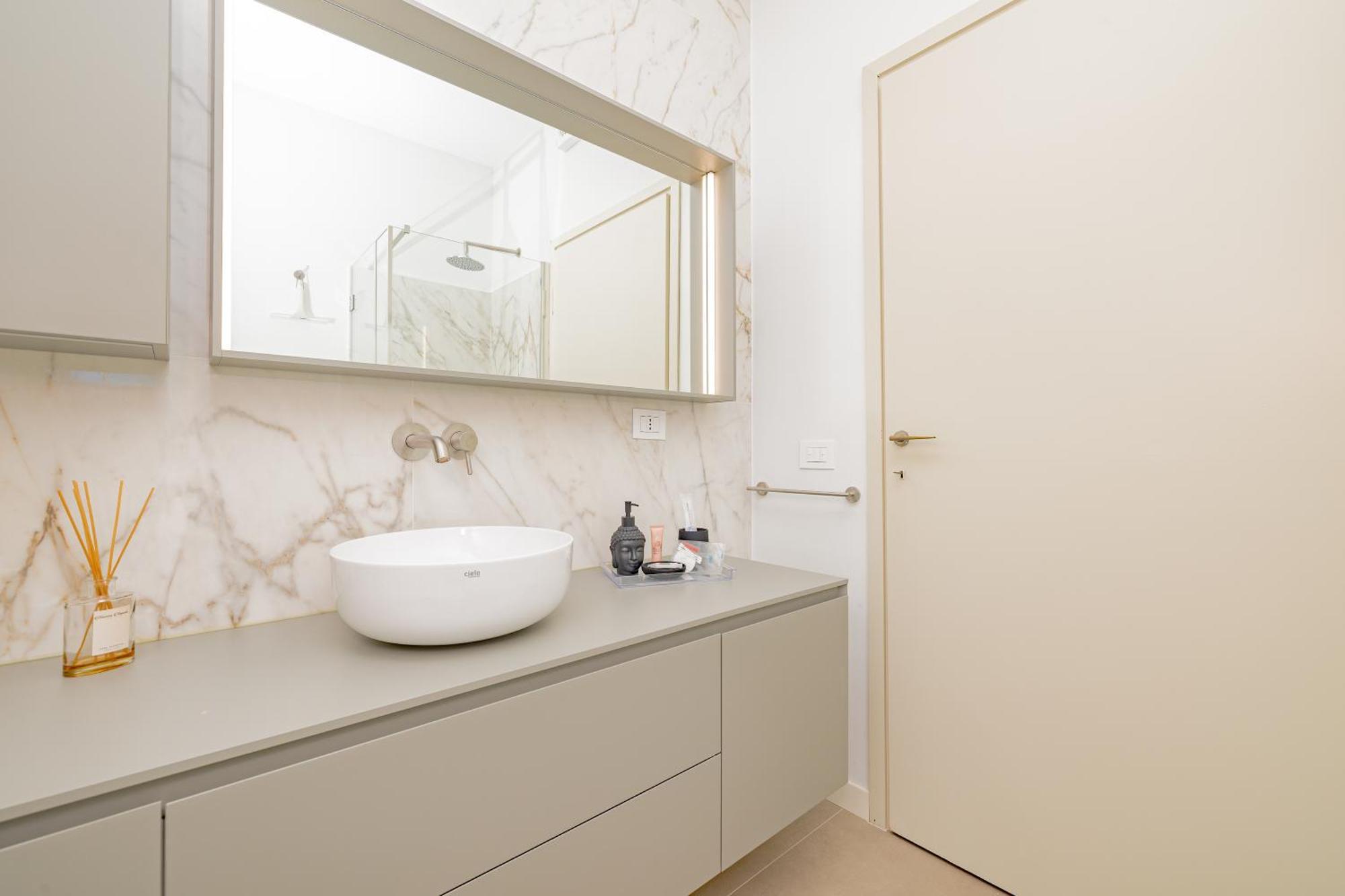 Elegance & Comfort Central Station 500Mt -15Minuti Duomo Milão Exterior foto